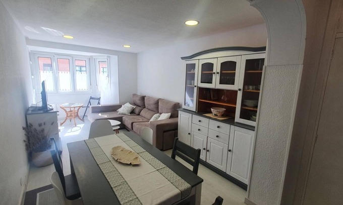 Gijon City Centre Apartment | Relaxing Retreat Between San Lorenzo and Poniente Beaches