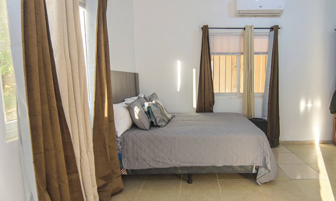 Calabash Bight Villa | Between the Forest and the Reef