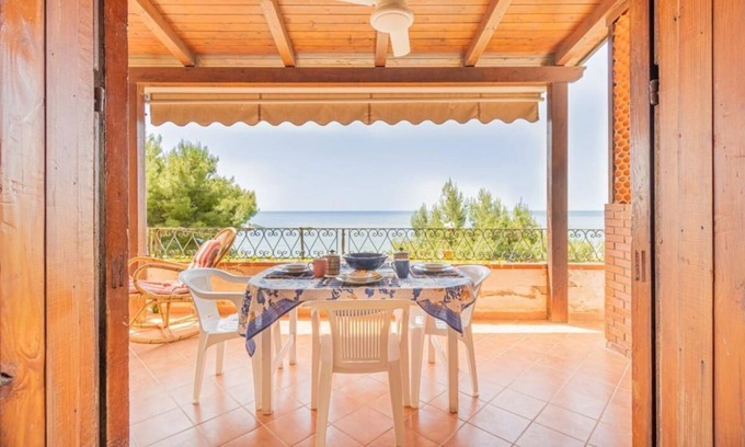 San Mauro Cilento Apartment | Between the sea and nature, we offer you a peaceful vacation away from smog.