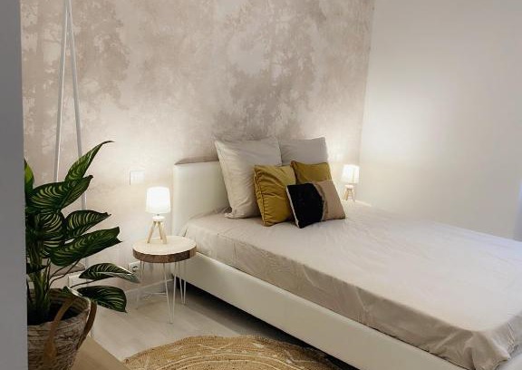Beure Apartment | Cozy Beure Maison: Child-Friendly Retreat with High Ratings