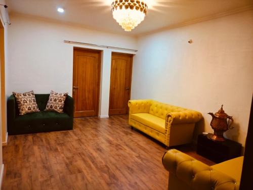 Nishat-Shalimar Bed & Breakfast | Beverly Appartments