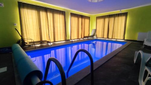 Republika Srpska Villa | Indulge at Beverly Hills SPA Pool House with Ocean Views
