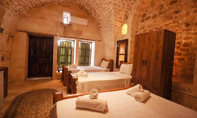 Eyyubiye Hotel | Experience Beykapısı Konagı - Serif Pasa Butik Otel Stay