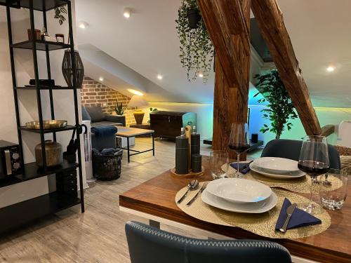 Passau Apartment | Oceanfront BEYOND Staying Studio with Rainshower Experience