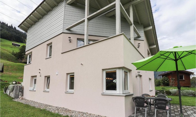 Dalaas Apartment | Welcoming Getaway with Child-Friendly Amenities, Rated 9.3