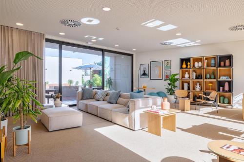 Ramalde Hotel | BFRESH Hotel: Adults Only with Pool, Padel & Spa
