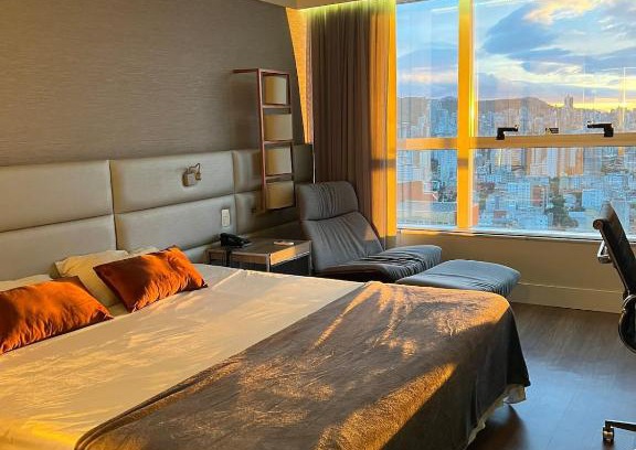 Serra Hotel | Discover HOTEL LUXO: Pool, Breakfast & Hot Tub Awaits
