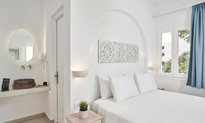 Mykonos Hotel | Cozy Room Mykonos with Kitchen and Breakfast Included