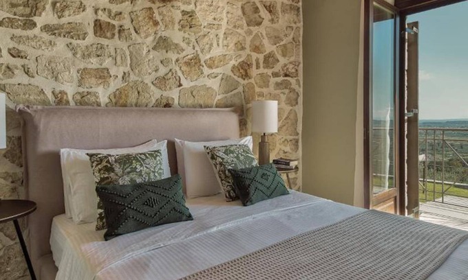 Langadhakia Apartment | Discover Relaxing Apartment with Ocean View in Zakynthos