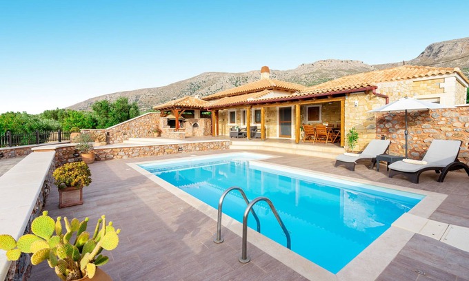 Sitia Villa | Discover Villa Xerokampos: Ocean View & Private Pool Retreat