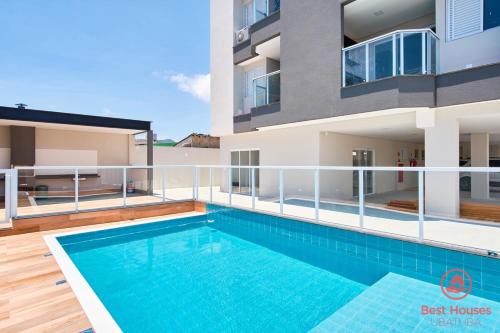 Umuarama Apartment | Beautiful BH15 Apartment with Pool and BBQ Area