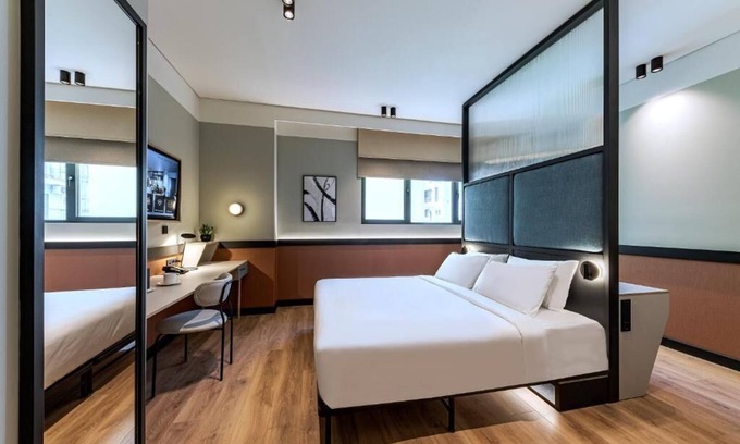 Thessaloniki City Centre Hotel | Family-Friendly BH701 - C Room with Kitchen in Thessaloniki
