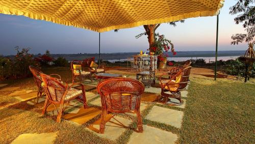 Khandar Resort | Riverside Safari Lodge at Bhadrawati: Rated 10/10 by Guests