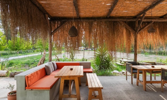 Ula House | Ideal Getaway at Bhavana Gokova with Pool and Breakfast