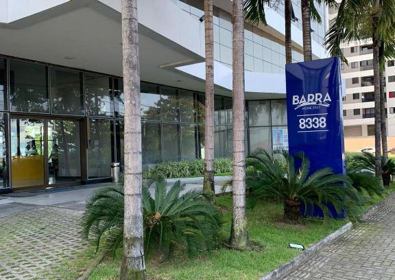 Barra de Jangada Apartment | Oceanfront Retreat: Flat a beira mar II with Pool & Beach