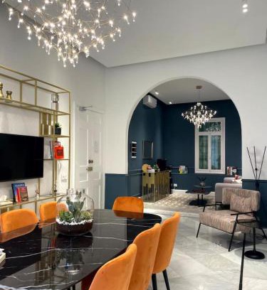 Gemmayzeh House | Bhub 5 Bedrooms Guesthouse in Gemmayze