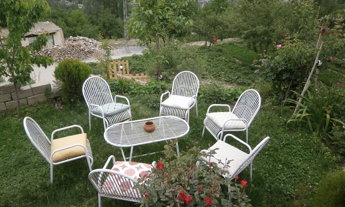 Hunza House | Cozy Bhuribake Guest House in Beautiful Hunza Valley