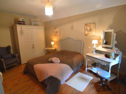 Bievre House | Inviting Cottage in Namur with Garden & Family-Friendly Amenities