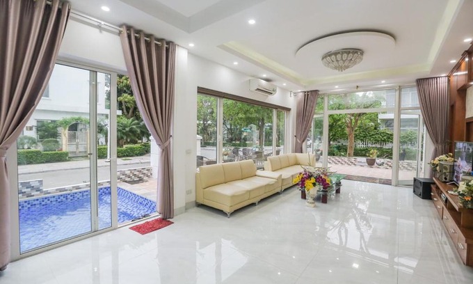 Sam Son Apartment | Beautiful 7-Bedroom Villa with Ocean View and Private Beach