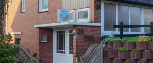 Langeoog Apartment | Discover Relaxation at Bi Uki with Hot Tub Amenities