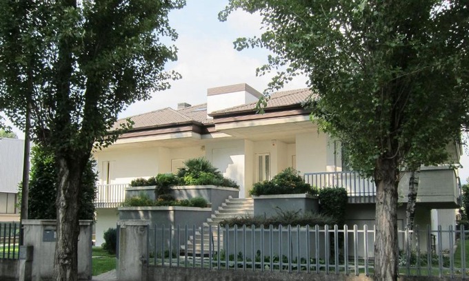 Chiesanuova Bed & Breakfast | BiancaVilla B&B: Top-Rated Retreat with Family-Friendly Amenities
