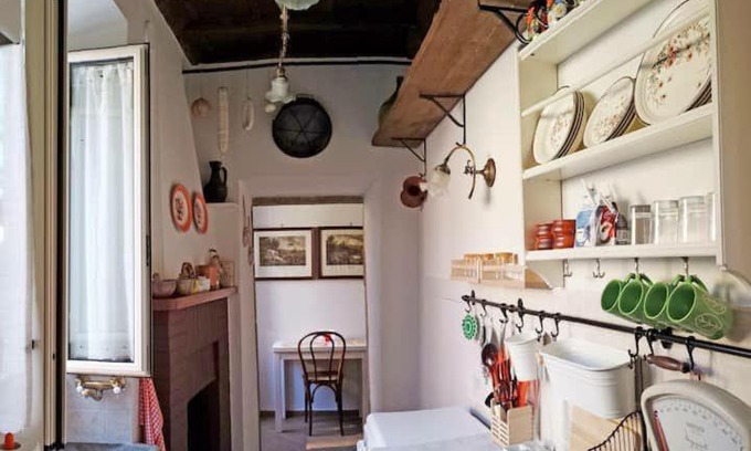 Capodimonte Apartment | Discover BIANCOFIORE: Pet-Friendly and Family Retreat