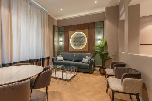 Central District Apartment | Discover BiBo Suites Palacio de Portago - 4-Star Family Retreat