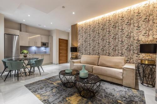 Albaicin Apartment | Family-Friendly BiBo Suites Real Chancilleria - 4 Star Gem