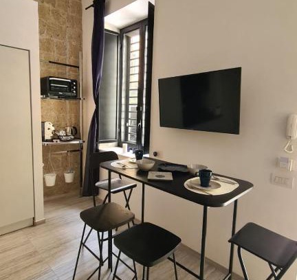 Mergellina Apartment | Elegant BICE MERGELLINA LOFT: 4-Star Family-Friendly Retreat