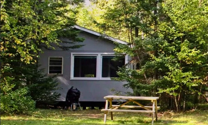 Murray Harbour Cottage | Inviting 2 Bedroom Cottage by Forest & Lake in PEI