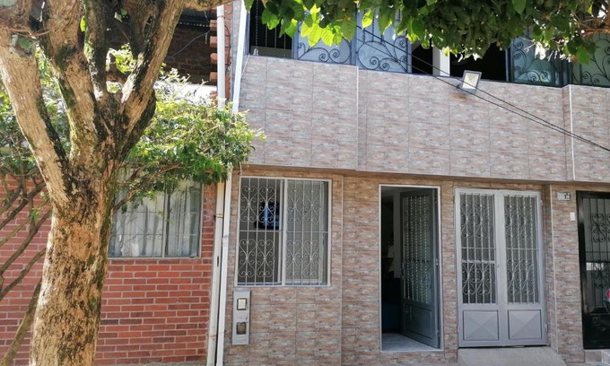 Ibague House | Welcome to Your Home Away from Home Near Lagos Club Comfatolima