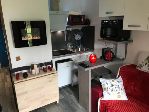 Arc-2000 Apartment | Experience Comfort at Bienvenue chez nous - Pet Friendly Stay