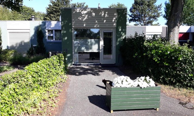National Park De Biesbosch Bed & Breakfast | Cozy Biesbosch Bed & Breakfast with Delicious Morning Meals