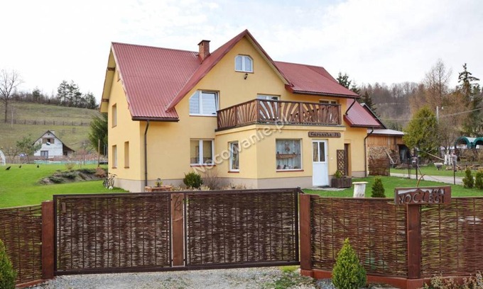 Gorzanka Apartment | Experience Comfort at Bieszczady Noclegi "U Andrzeja"
