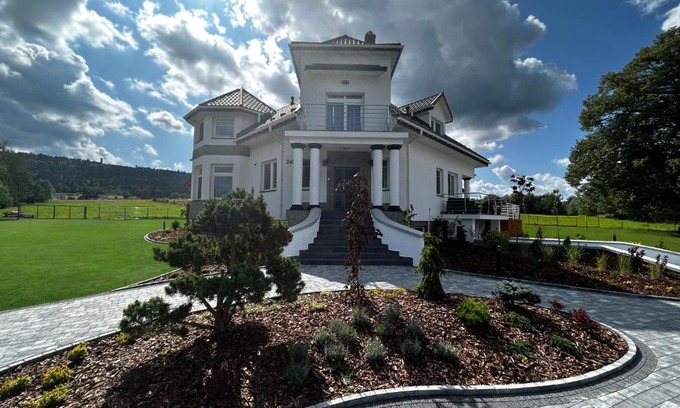 Ustrzyki Dolne Villa | Discover Bieszczadzka Perełka: Oceanfront Retreat with Pool