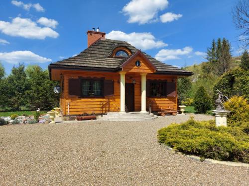 Kroscienko House | Experience Bieszczadzki Dworek: Guest Rated 9.8, Pet Friendly