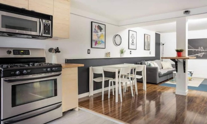 District of North Vancouver House | Spacious 2-Bedroom Suite in Nature with Pet-Friendly Amenities