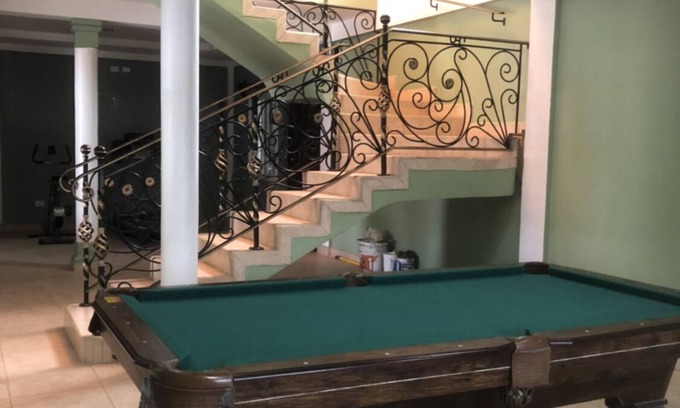 Omoa Villa | Spacious Beach House Steps from the Ocean with Pool