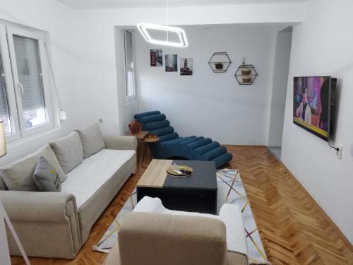 Titov Veles Apartment | Family-Friendly Big Apartment Veles with Top Guest Rating