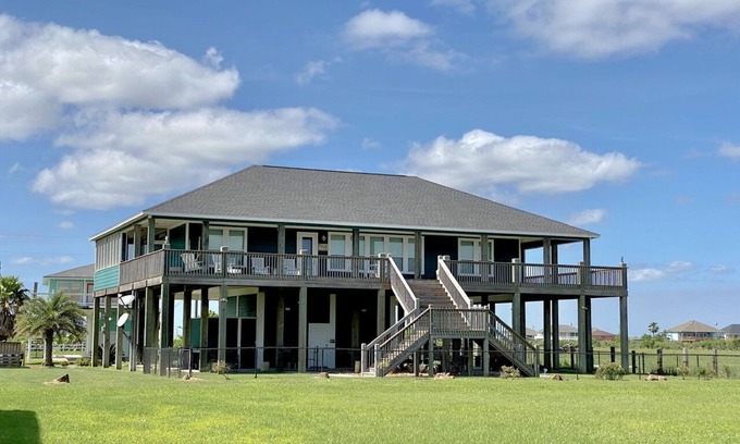 Crystal Beach House | Beachfront Big C Beach Retreat with Spa and Elevator Access