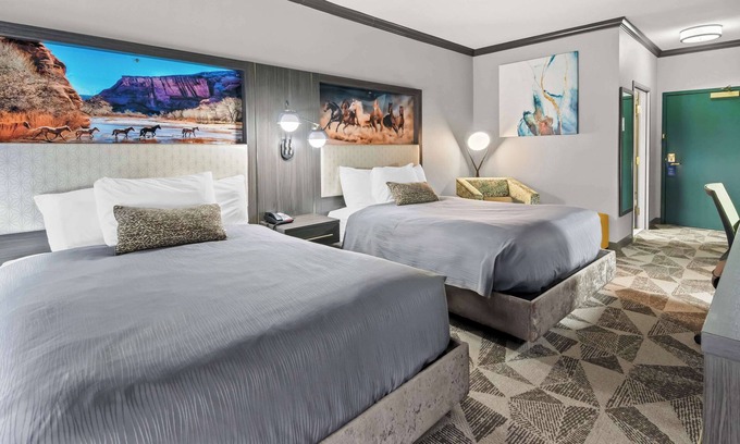 Abilene Hotel | Comfortable Big Country Hotel & Suites with Spa & Dining
