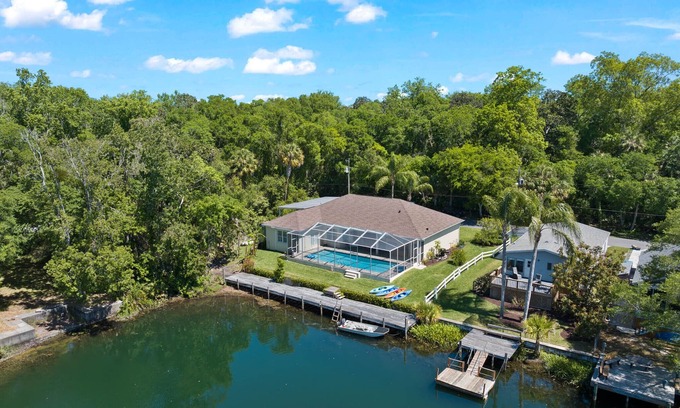Weeki Wachee Gardens House | Big Cypress: Relax by the Pool & Hot Tub, Rated 10/10!