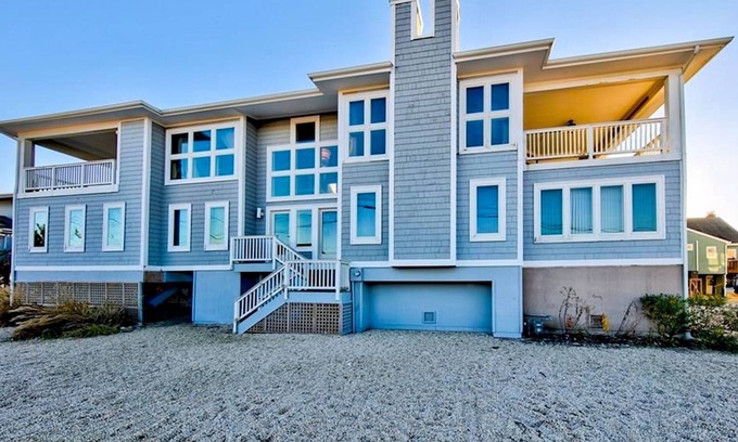 North Beach House | Family Beach House with Ocean Views & Pool - Rated 9.8/10