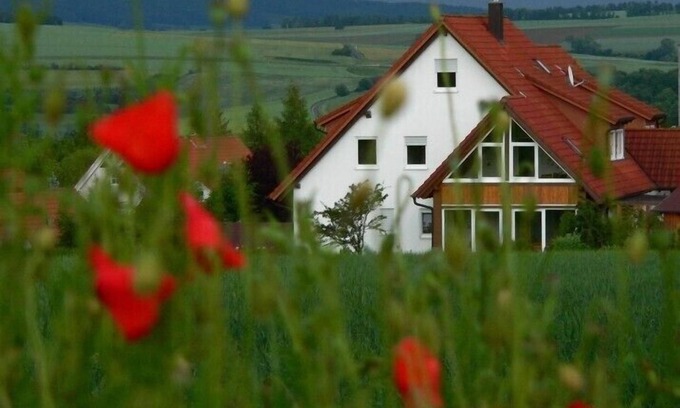 Mellrichstadt Apartment | Spacious Flat with Breathtaking Ocean Views & Pool Access