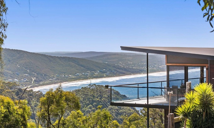 Big Hill House | Explore Big Hill Rustic Retreat: Oceanfront Pet-Friendly Escape