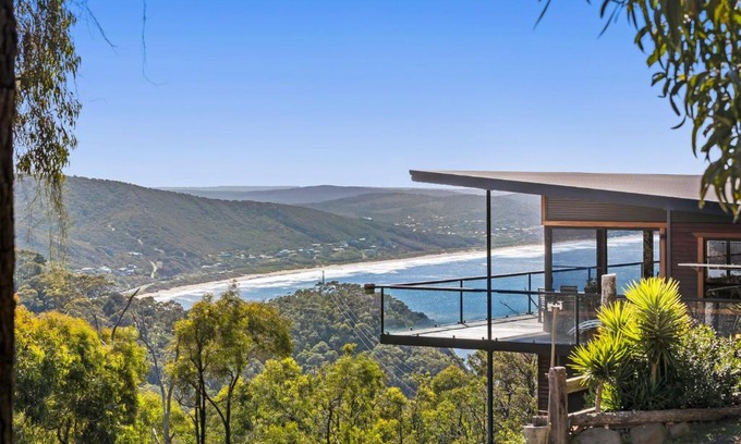 Big Hill House | Rustic Retreat at Big Hill: Pet & Child Friendly Getaway