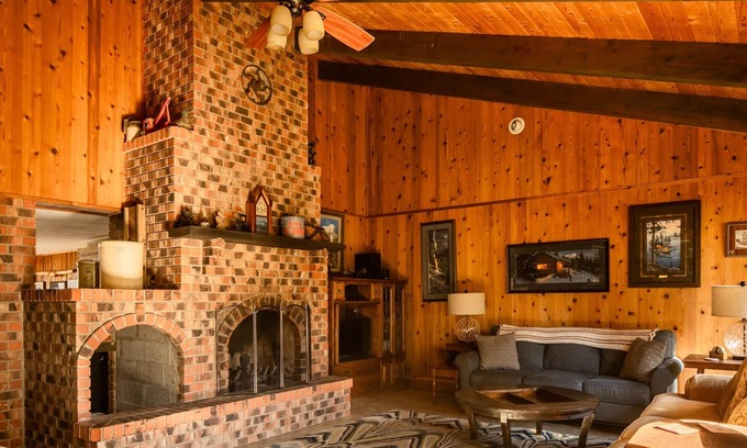 Sandpoint House | Escape to Lake Pend Oreille: Family-Friendly Retreat