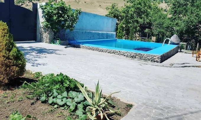 Odzun House | Family-Friendly Getaway at Big House Amoj