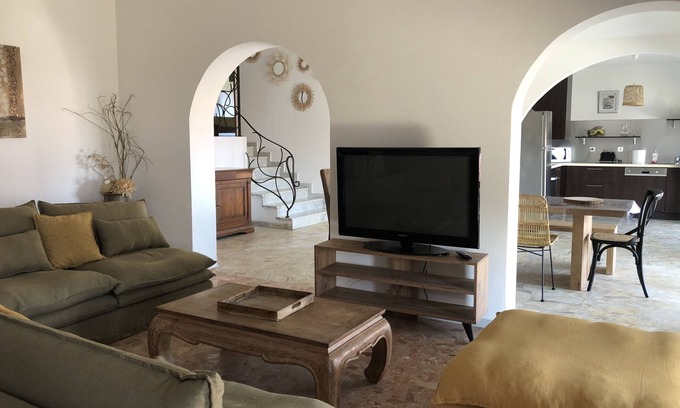 Aleria House | Big House: Pet-Friendly Retreat with Oceanfront Pool