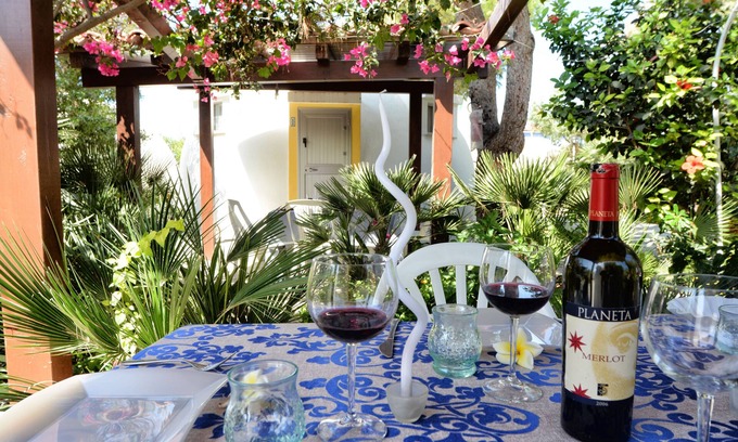 Sciacca Cottage | Family-Friendly Getaway with Ocean Views and Pool Access